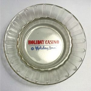 Vintage Holiday Casino Glass‎ Ashtray
Holiday Inn